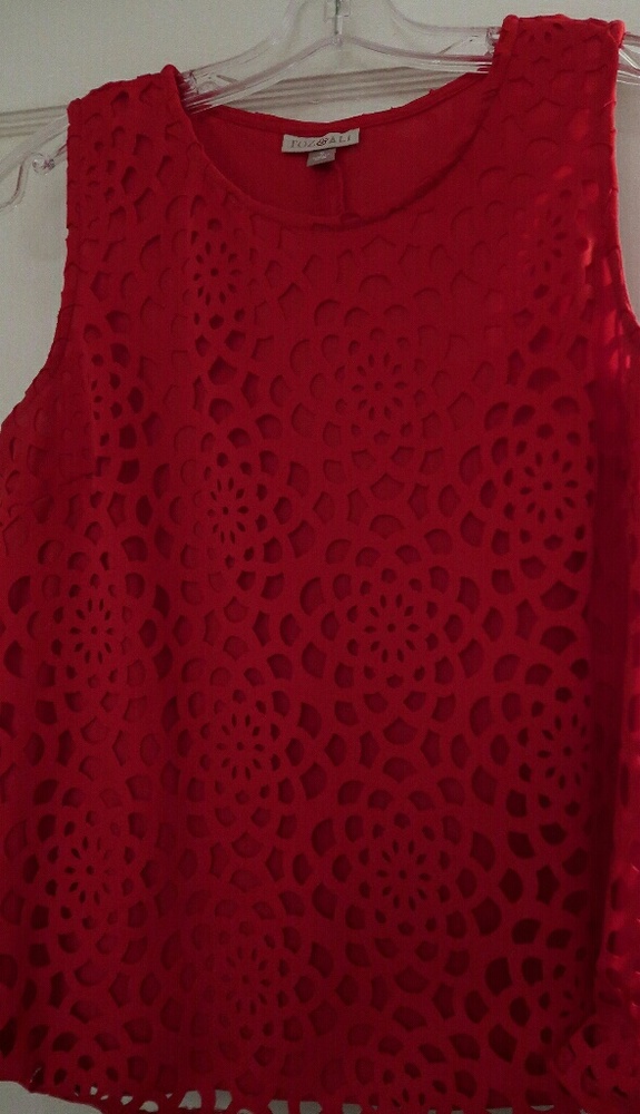 Red Scalloped Tank